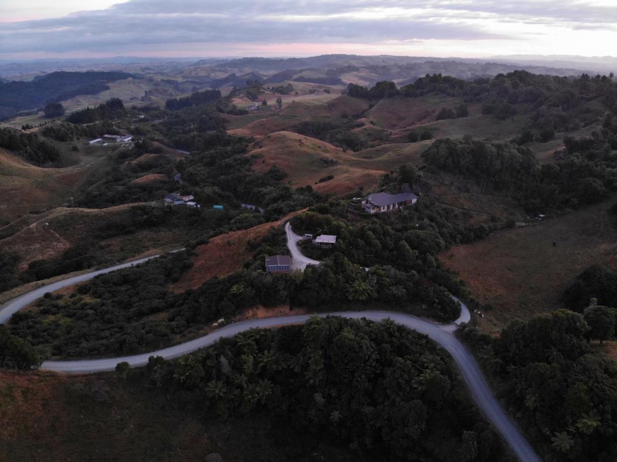 Rock Retreat B&B Farmstay Waitomo Caves Buitenkant foto